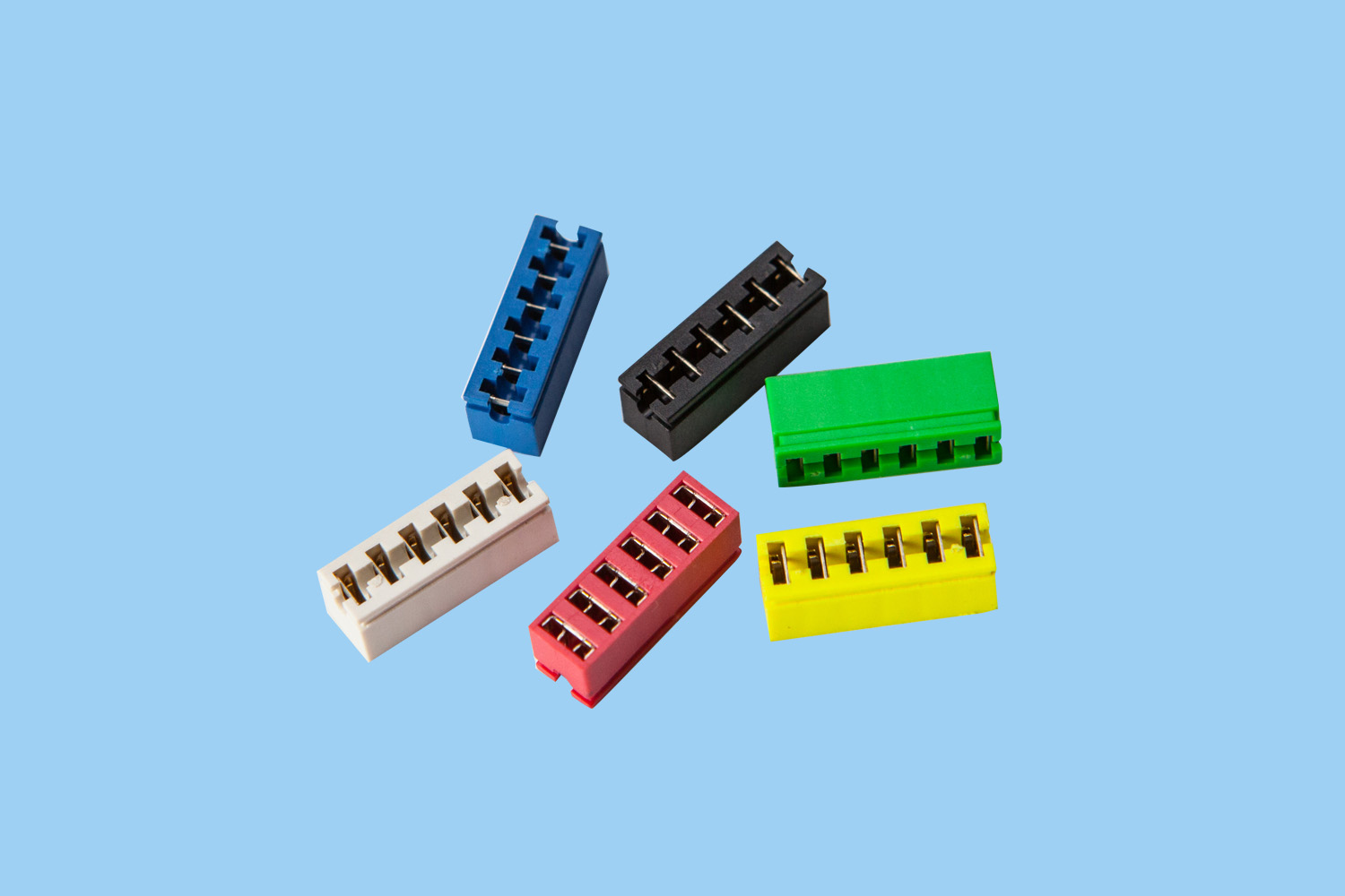 QC701-4-2六连体开口短路块