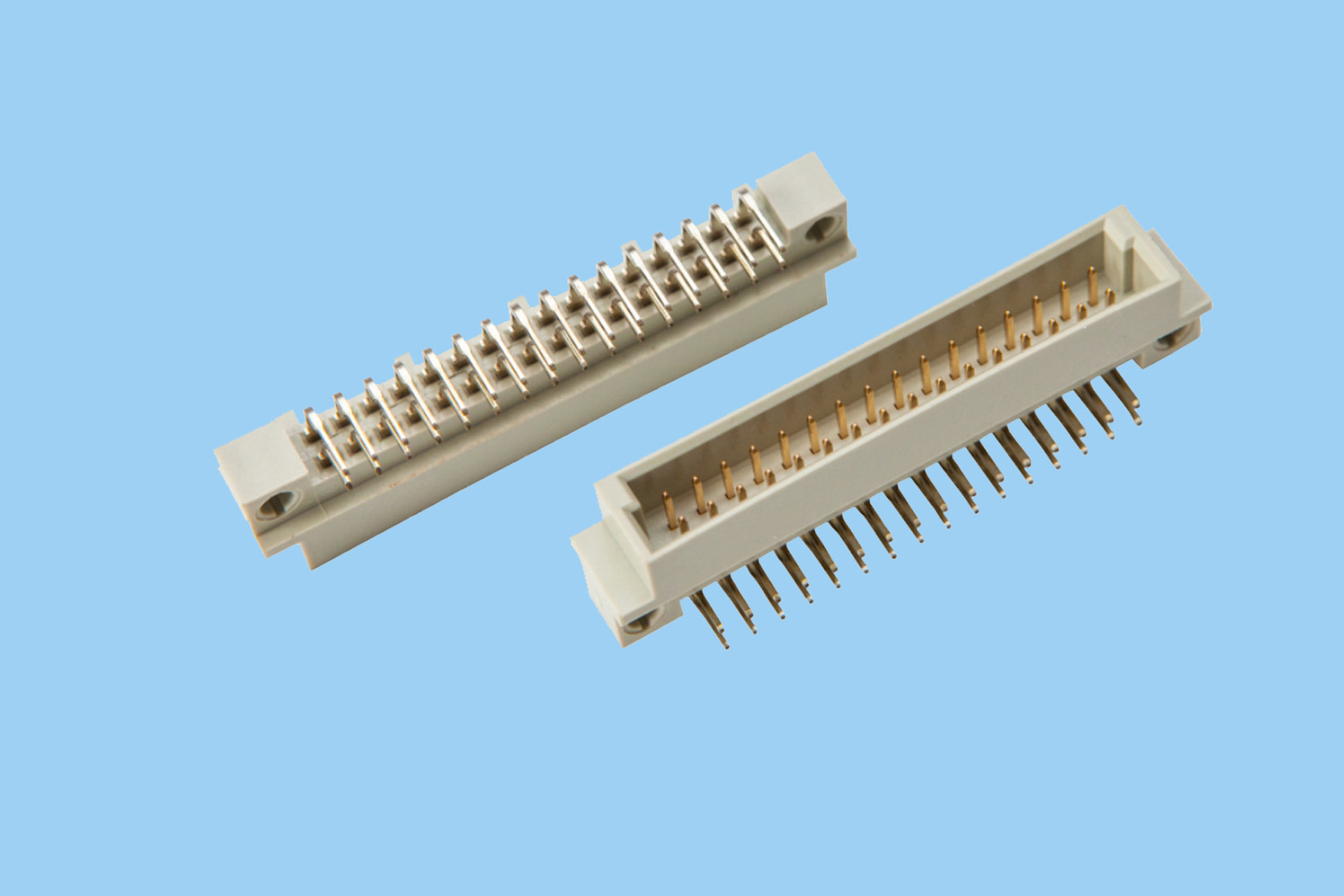 QC9232MR(欧式插座2排公弯)