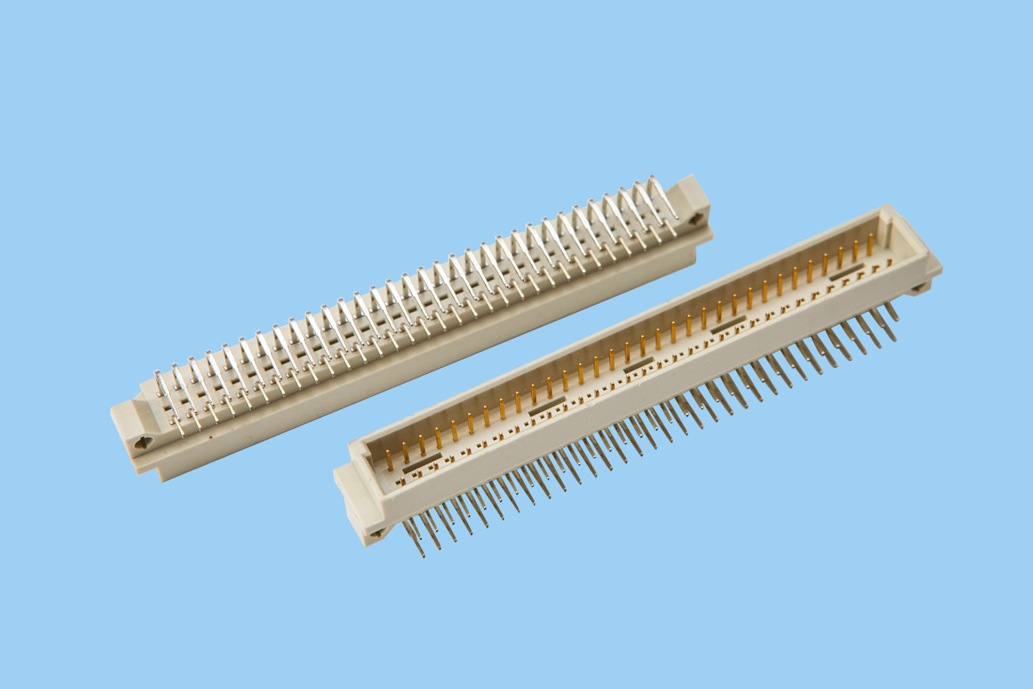 QC9364MR(欧式插座2排公弯)